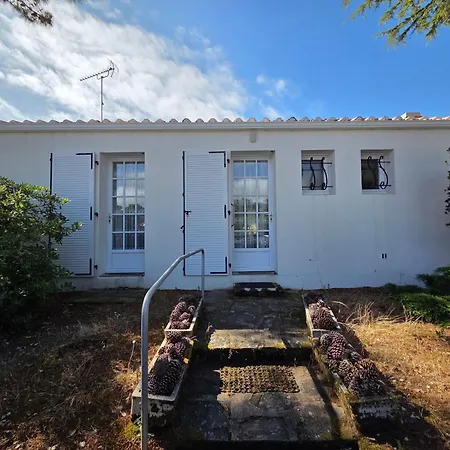 Holiday home Maison Familiale 6 Pers, Animaux Admis, Proche - Fr-1-194-434 La Faute-sur-Mer